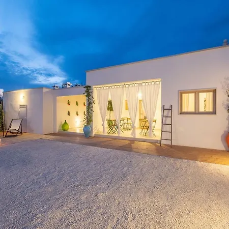 I Colmi - Trulli بيت ضيافة